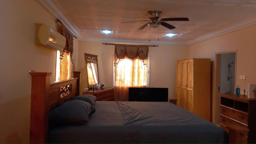 Gam Properties Guest House Kololi Exterior photo